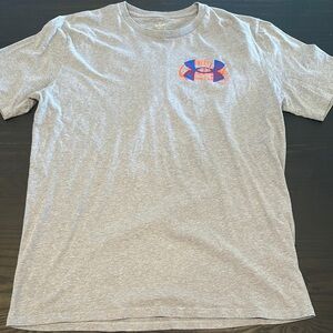 Under Armour Gray Short Sleeve Tee with Iconic Logo